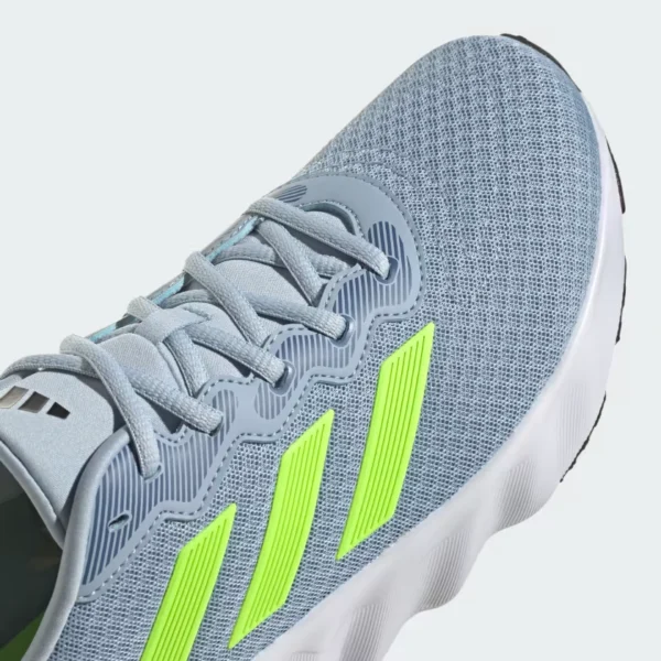 Switch Move Running Shoes