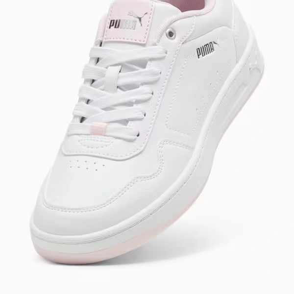 Court Classy Sneakers