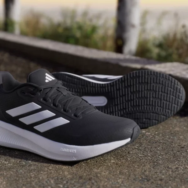 Runfalcon 5 Running Shoes